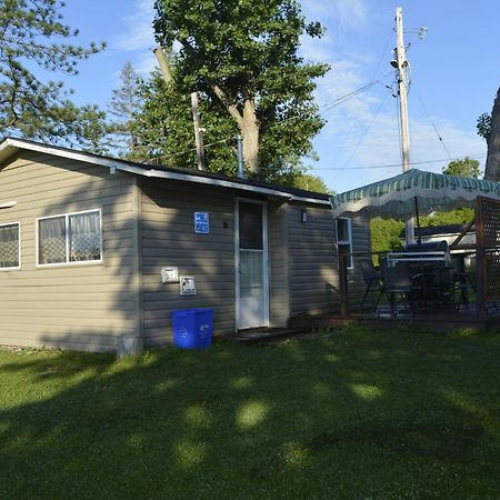 Trent River Cottages Hastings Экстерьер фото