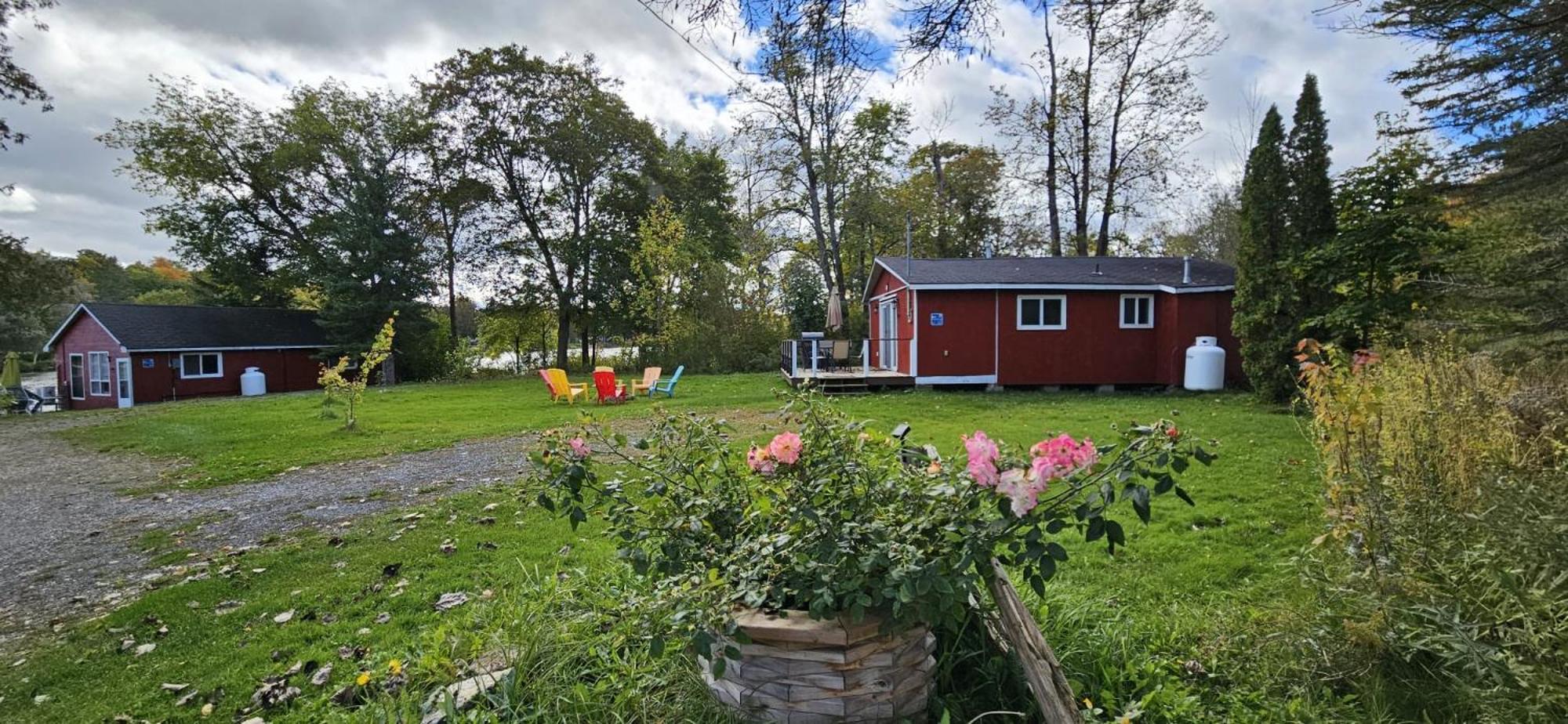 Trent River Cottages Hastings Экстерьер фото